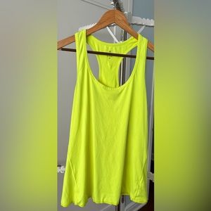 Like new! Yellow Athleta Tank top